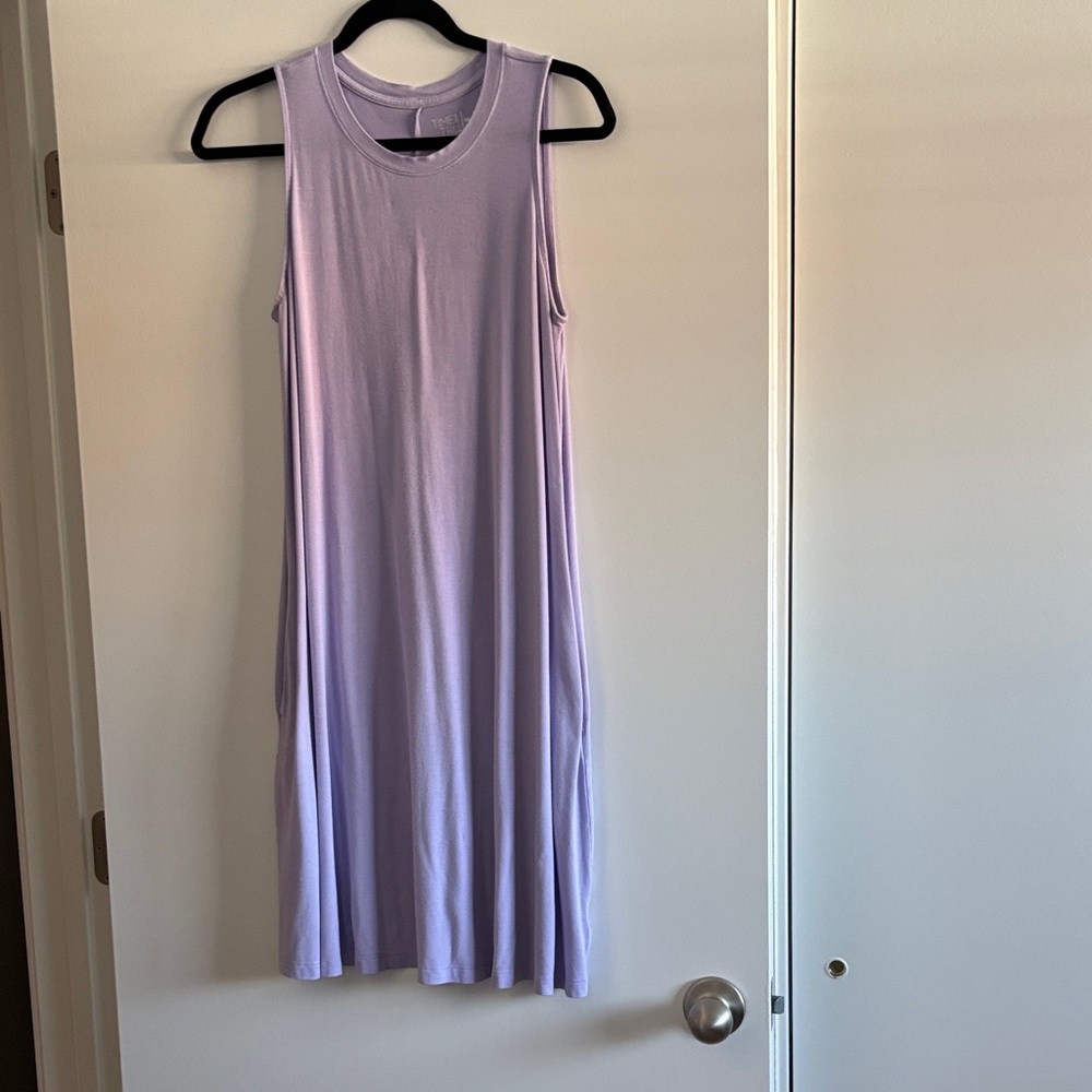Time and Tru Light Purple Sleeveless Midi Dress